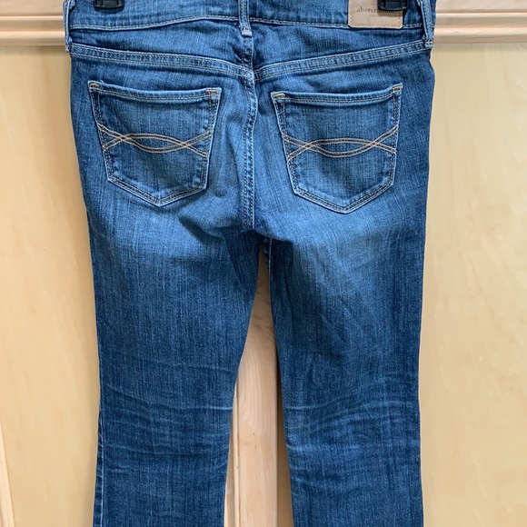 Abercrombie Jeans - Picture 5 of 7